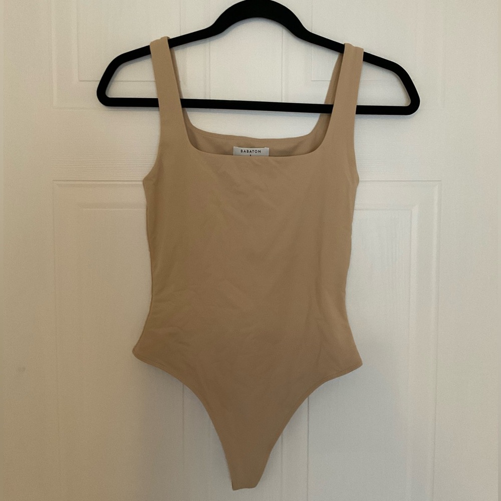 Aritzia Babaton Squate Neckline Tank Top Bodysuit Sierra Beige